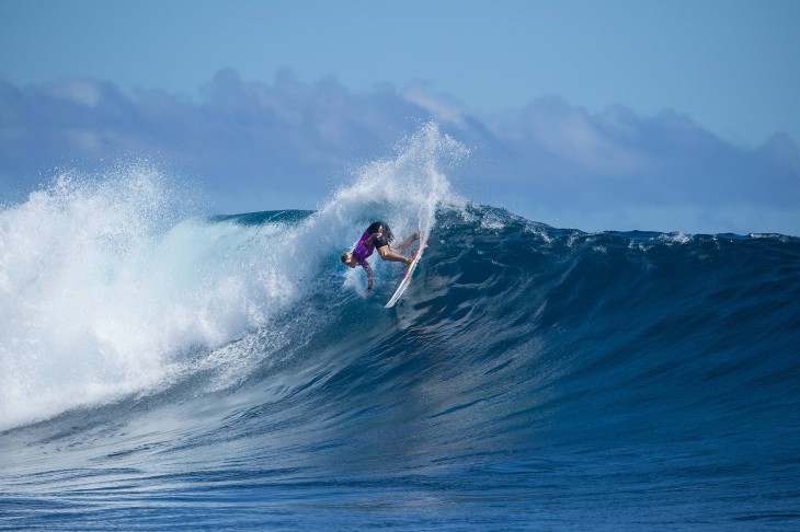 Courtney Conlogue winning her Round 3 heat to advance directly into the Quarterfinals at the Fiji Womens Pro on Tuesday June 2, 2015.