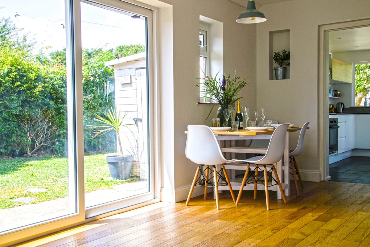 Win-My-Beach-Home_Dining_Area_Overview